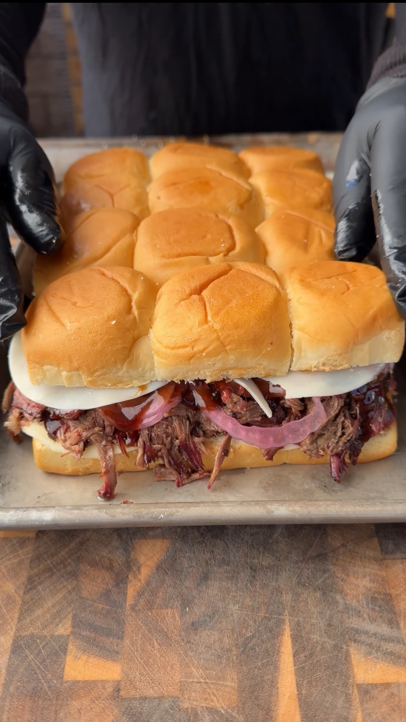 smoked pulled beef sliders