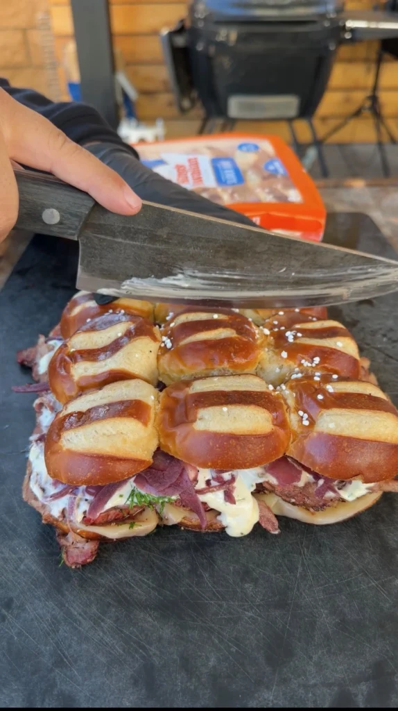 sliders with pretzel buns 